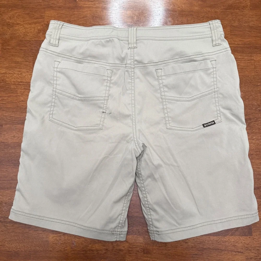 prAna Brion Shorts Mens 34 Gray Hiking Outdoor Stretch Zion M3BRIO113 9 Inseam